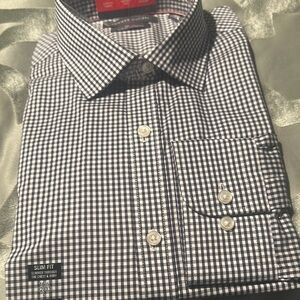 Men's Black and White Checkered Slim Fit Shirt